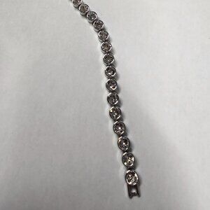 WHITE Ice Bracelet by Touchstone Crystal by Swarovski ✨ New in box